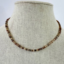 Load image into Gallery viewer, Vintage Thin Shell Bead Necklace. Length 15.5&quot;. Barrel closure.
