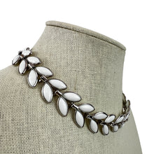 Load image into Gallery viewer, Vintage Silver Tone Satin and Smooth Leaf Design Necklace
