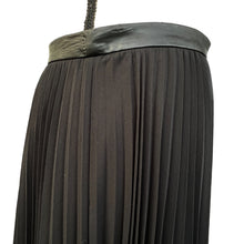 Load image into Gallery viewer, Black Chiffon Pleated Women Skirt Faux Leather Size 8
