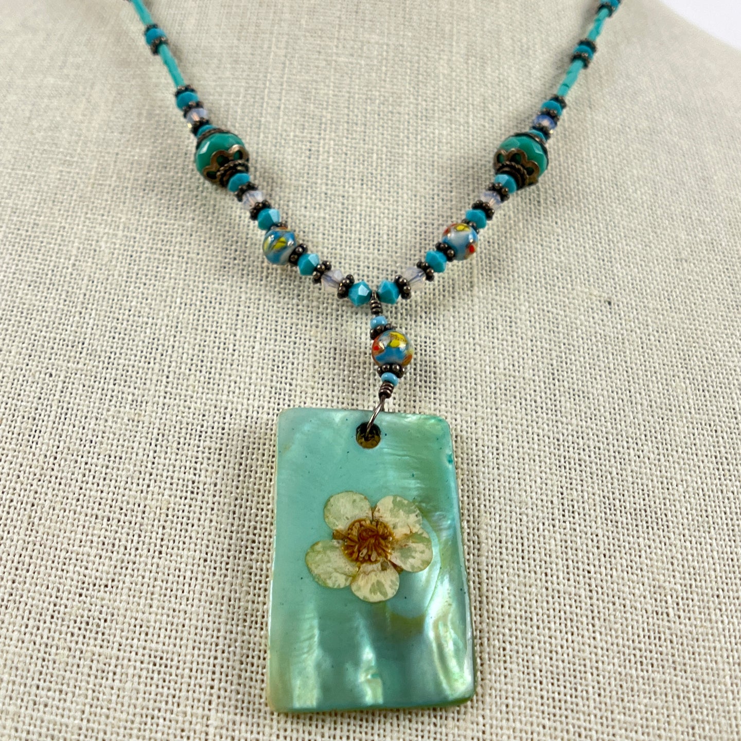 Turquoise Beaded Floral Pendant Necklace 19