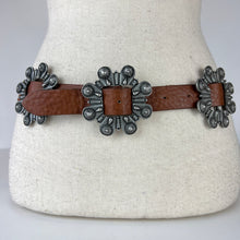 Load image into Gallery viewer, Vintage Brown Leather Pewter Concha Belt Size 32&quot;
