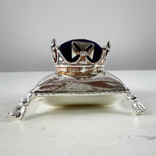 Load image into Gallery viewer, Vintage Silver Plate Crown on Pillow Ring Gift Box
