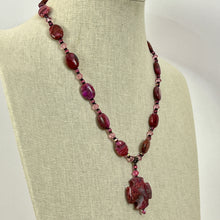 Load image into Gallery viewer, Natural Pink Garnet Beaded Pendant Necklace 15&quot;
