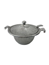 Load image into Gallery viewer, Wilton Armetale Flutes Pearls Soup Tureen with Lid Round 
