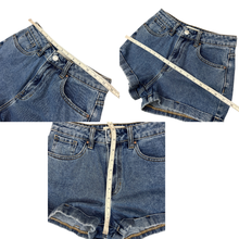 Load image into Gallery viewer, Pac Sun Denim Shorts Size 24
