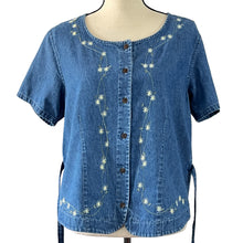 Load image into Gallery viewer,  Casey &amp; Max Embroidered Flowers Denim Short Sleeve Shirt Size Medium 
