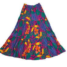 Load image into Gallery viewer, Vintage 90s Maxi Skirt Floral Broomstick Crinkle Boho Size Small 
