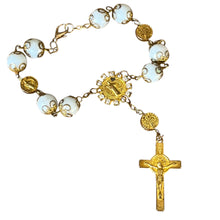 Load image into Gallery viewer, VTG Faux Pearl &amp; Gold Rosary Bracelet Jesus
