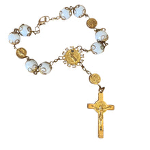 Load image into Gallery viewer, VTG Faux Pearl &amp; Gold Rosary Bracelet Jesus
