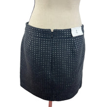 Load image into Gallery viewer, Gap Black Checkered Mini Skirt Size 6
