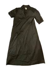 Load image into Gallery viewer, Chico&#39;s Black Short Sleeves Midi Dress with Pockets Size 1
