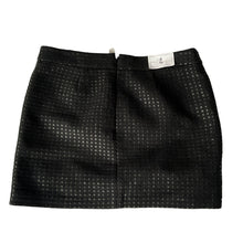 Load image into Gallery viewer, Gap Black Checkered Mini Skirt Size 6
