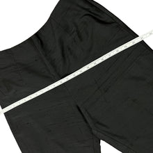 Load image into Gallery viewer, 100% Silk Black Vintage Pants Size 10
