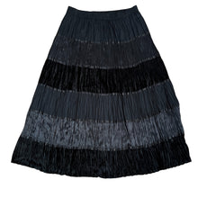Load image into Gallery viewer, Black Velvet Crinkle Peasant Skirt Size XL 
