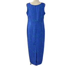 Load image into Gallery viewer, Leslie Faye Dresses Petite Blue Floral Sleeveless Dress Size 12P
