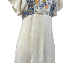 Load image into Gallery viewer, Vintage Boho Floral Long White Dress Size 9
