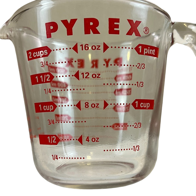 Pyrex Measuring 1 Pint Jug with ml and Oz Markings on Side Micro and Fridge Safe