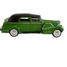 Load image into Gallery viewer, Collectible Signature 1938 Cadillac Fleetwood Series Seville Coupe 6.5&quot; 
