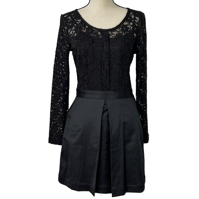 Women Black Lace Long Sleeves Knee Length Dress With Pockets