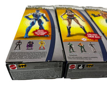 Load image into Gallery viewer, DC Comics Batman Unlimited Wonder Woman Aquaman Bizzard and Electric Superman 
