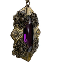 Load image into Gallery viewer, 18&quot; Victorian Pendant Necklace
