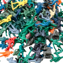 Load image into Gallery viewer, Toy Soldiers Lot
