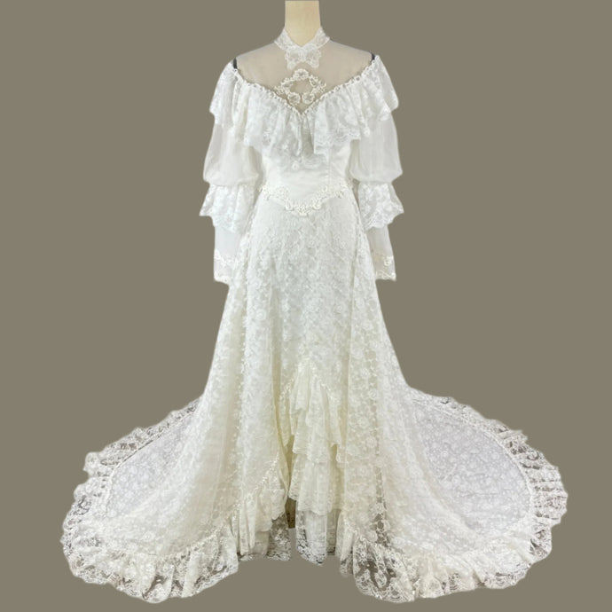 Vintage Bohemian Lace Wedding Dress Size XS