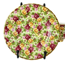 Load image into Gallery viewer, Royal Albert Old Country Roses Chintz Creamer
