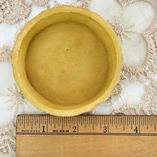 Load image into Gallery viewer, Vintage Round Rose Trinket Box 3.5&quot;
