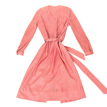 Load image into Gallery viewer, 1970s Shirt Dress Pink Size Medium  Chest 40&quot; Shoulder to Shoulder 16&quot; Shoulder to Hem 44&quot; 
