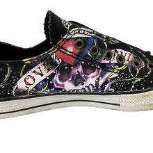 Load image into Gallery viewer, Y2K Ed Hardy Skull Sneakers Size 8
