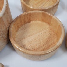 Load image into Gallery viewer, Rubberwood 7 Piece Salad Serving Bowl Set
