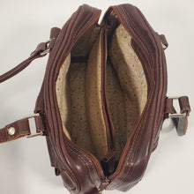 Load image into Gallery viewer, Vintage Ropin West Tooled Carlucci Leather Purse
