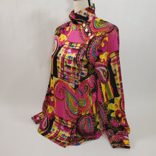 Load image into Gallery viewer, Starington Silk Blouse w Gold Buttons Size 8
