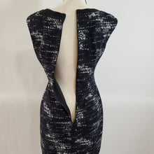 Load image into Gallery viewer, Kay Unger V-Neck Sheath Dress Black  Size 4
