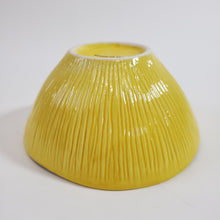 Load image into Gallery viewer, Ceramic Yellow Bowl Made in Italy - W 7&quot; x H 3.25&quot;

