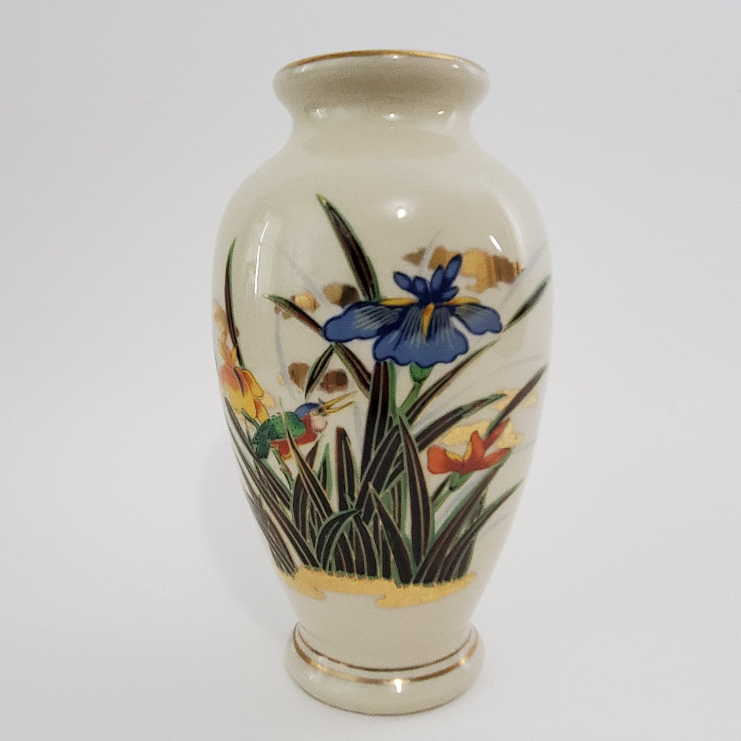 Vintage Vase with Iris Flowers and Kawasemi Kingfisher Bird Made in Japan 9