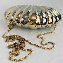Load image into Gallery viewer, VTG 80s Lord &amp; Taylor Metal Clamshell Clutch Gold Chain Strap
