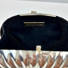 Load image into Gallery viewer, Whiting &amp; Davis Silver Evening purse with Chain Strap
