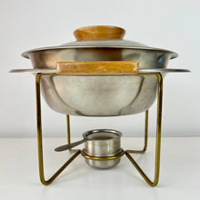 Load image into Gallery viewer, International Stainless Steel Wood-Handled Chafing Dish
