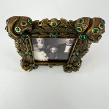 Load image into Gallery viewer, Edgar Berebi Limited Edition Small Portrait Frame &amp; Screwdriver

