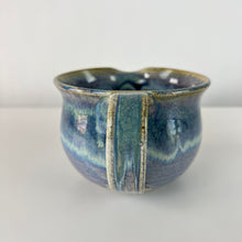 Load image into Gallery viewer, Studio Pottery Gravy Boat
