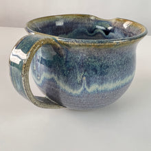 Load image into Gallery viewer, Studio Pottery Gravy Boat
