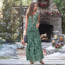 Load image into Gallery viewer, Sundance Cypress Legends Dress - Size 6
