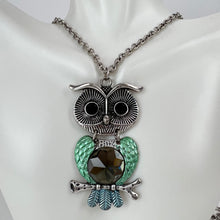 Load image into Gallery viewer, Vintage 70s Articulated Owl Pendant Silver Tone Long Chain Necklace

