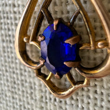 Load image into Gallery viewer, Antique 14-karat gold Art Deco Necklace Blue Stone Pendant 19.5&quot;
