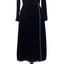 Load image into Gallery viewer, Mollie Parnis Boutique 1960s Long Black Velvet Dress Size XS-XXS
